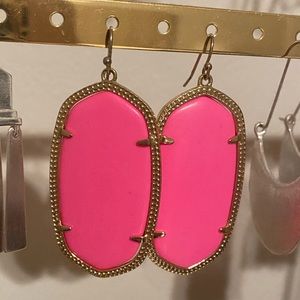 Kendra Scott Danielle Earrings